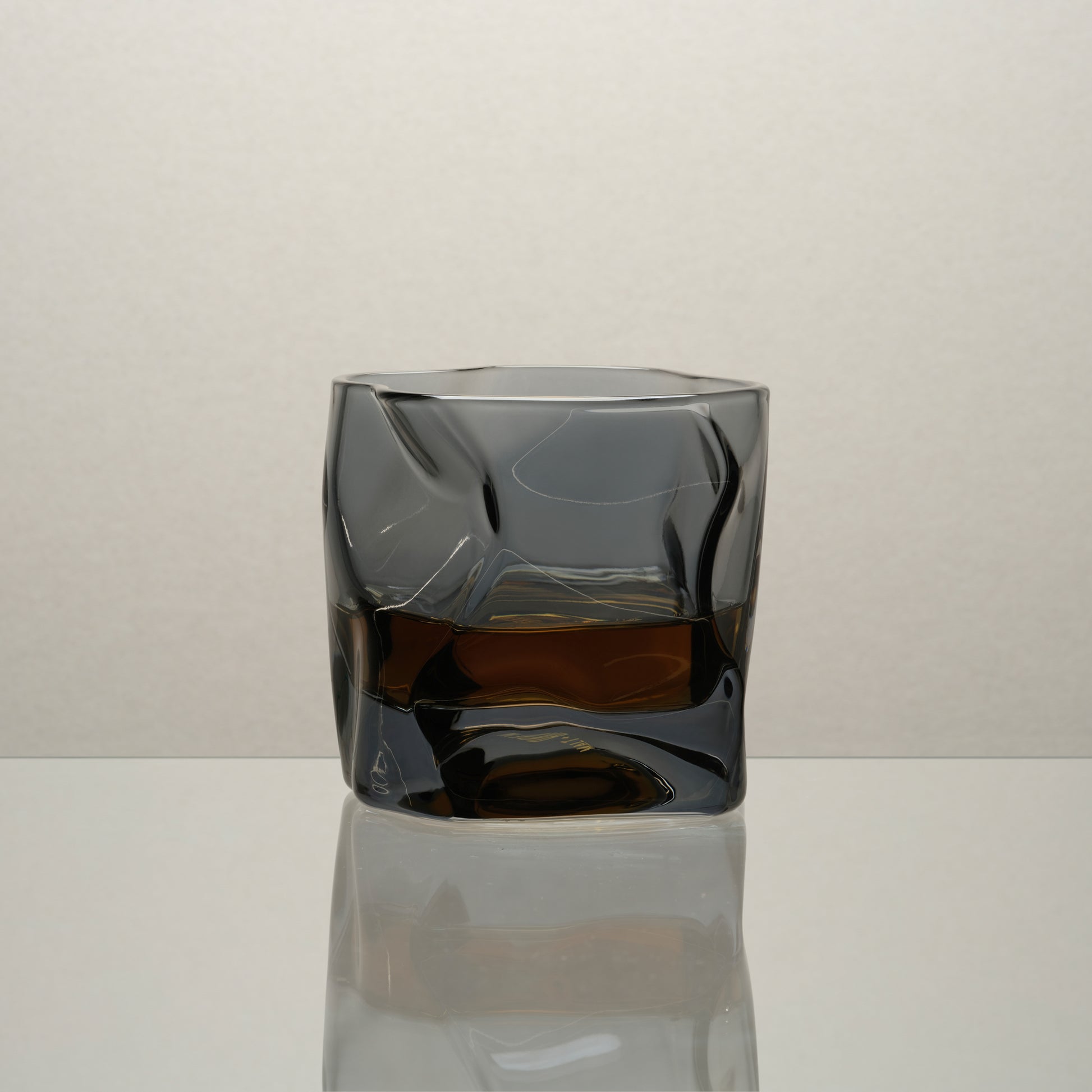 M&B Dark Whisky Wave Glass Set